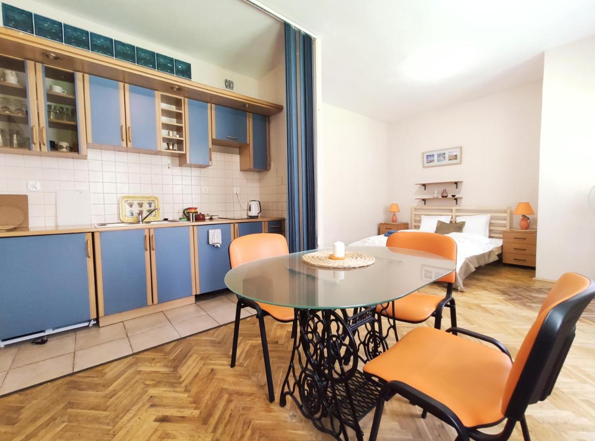 Plac Nowy 8A By Homeprime 克拉科夫 外观 照片